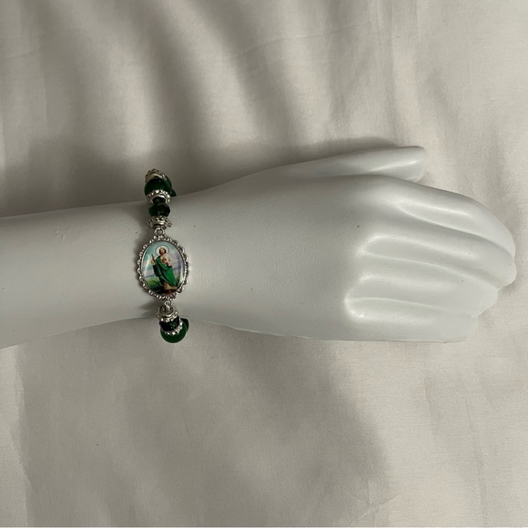Saint Jude elastic bracelet in green / brazalete elastico verde San Judas - Picture 4 of 4